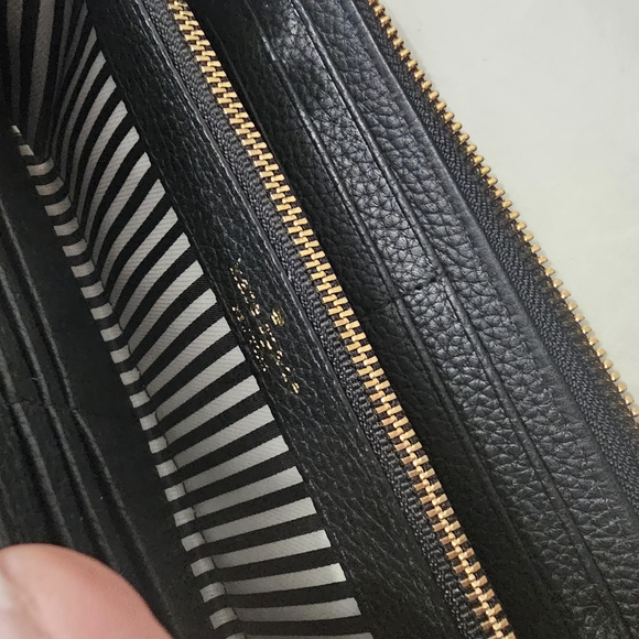 Kate Spade Wallet - Picture 5 of 8